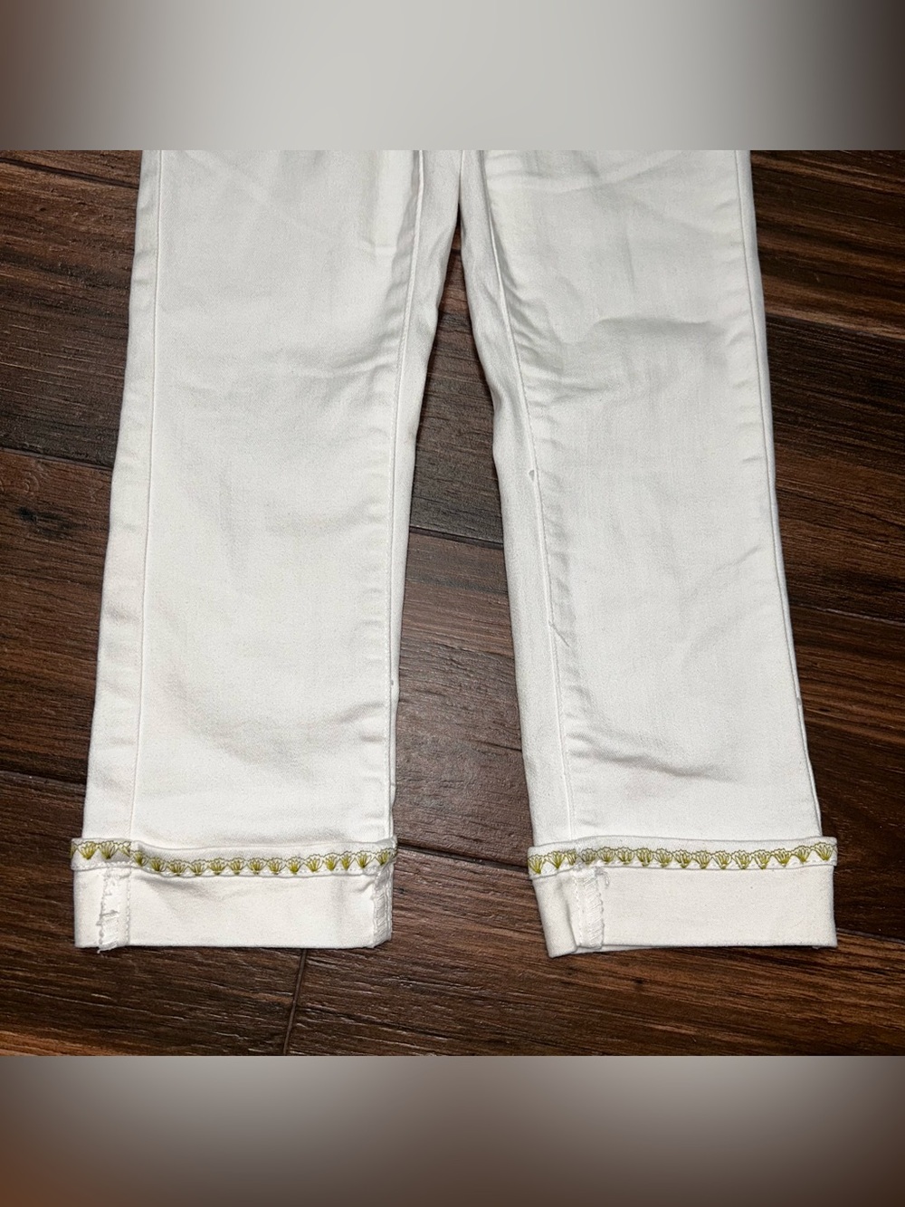 Matilda Jane Enchanted Garden Logan Straight Leg Cropped Jeans 8 Cream - Picture 3 of 9